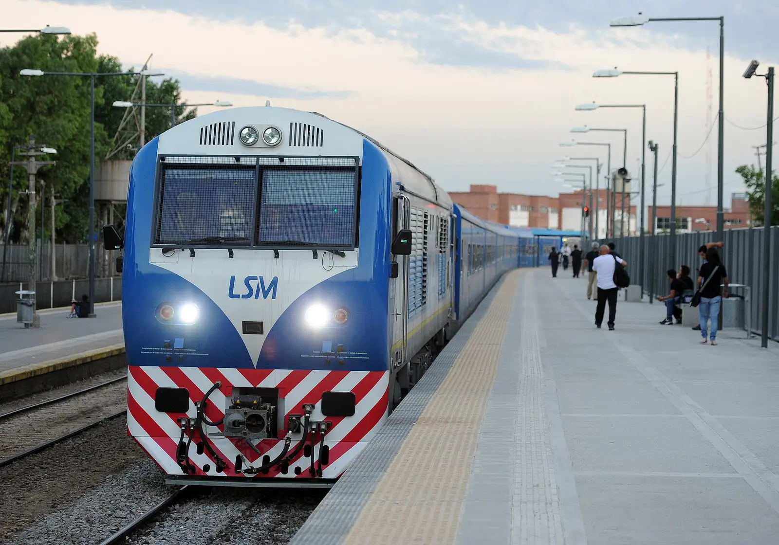 ferrocarril san martin moron retiro - Cómo ir de Moron a Retiro