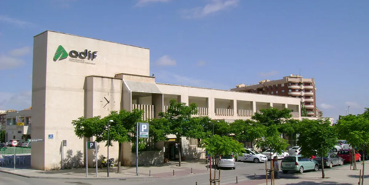 estacion de tren badajoz - Cómo se llama la estación de tren de Jaén