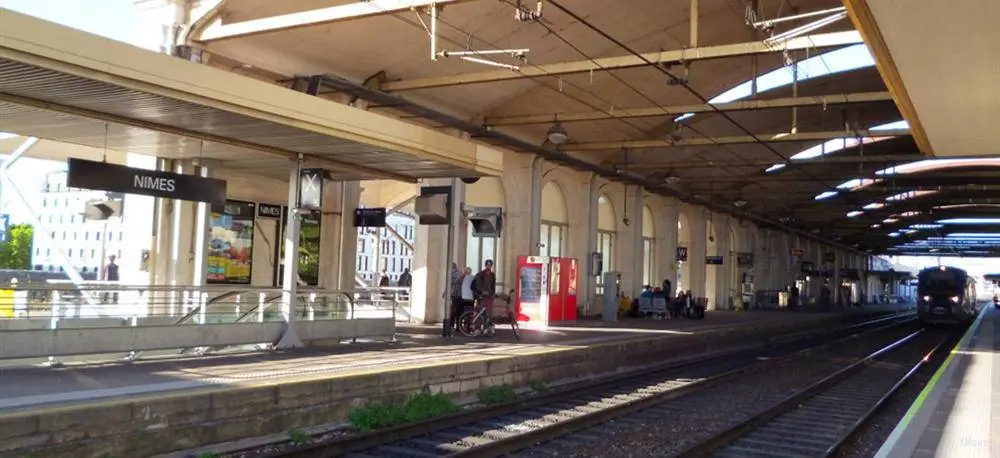tren de nimes - Cómo se llama la estación de tren de Nimes