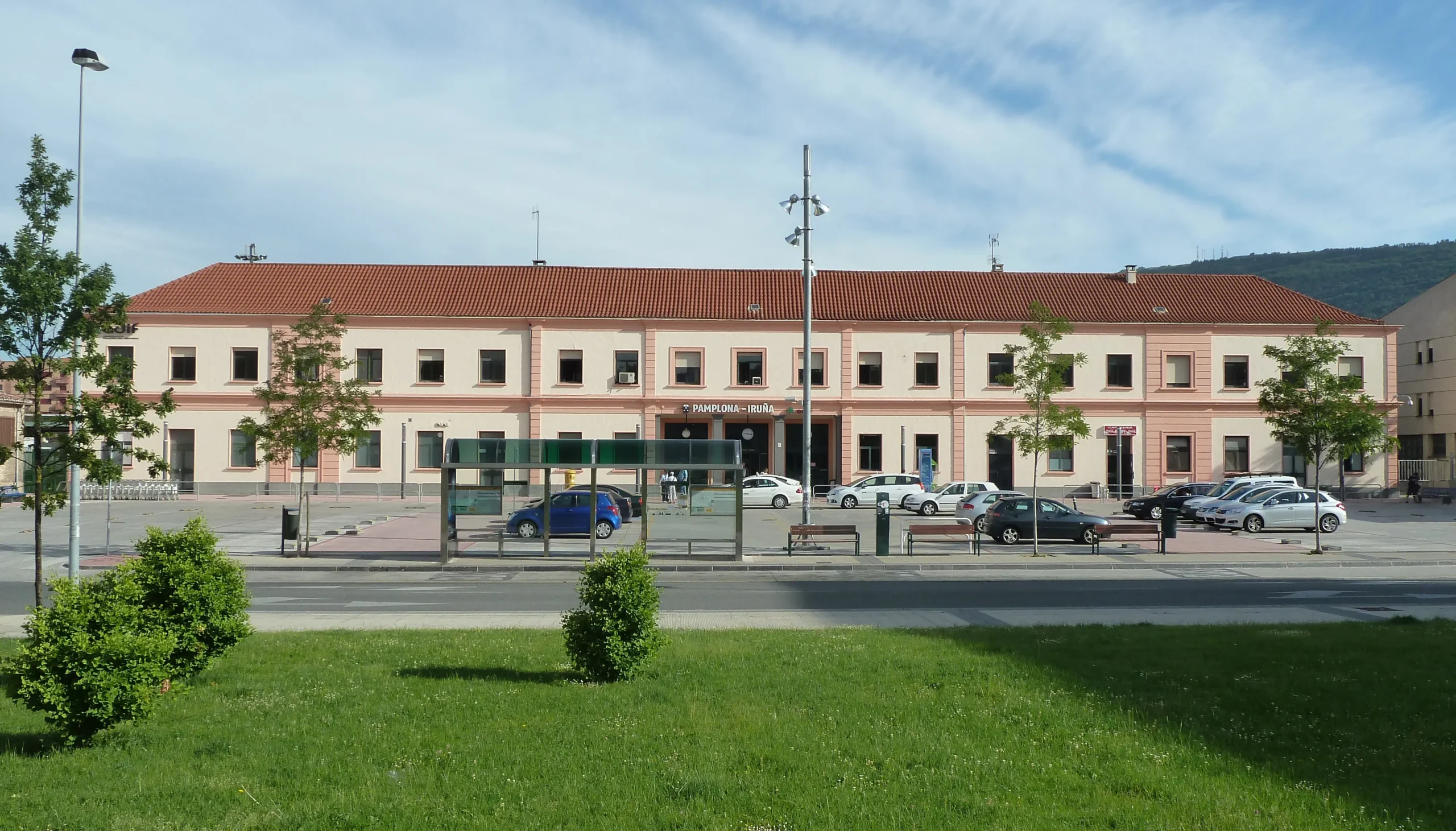 estacion de tren pamplona - Cómo se llama la estación de tren de Pamplona