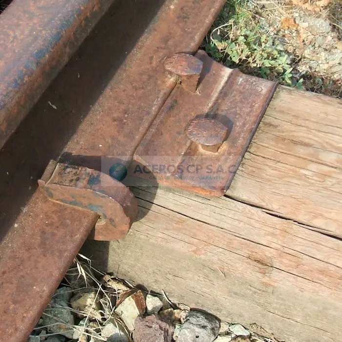 clavos de via de ferrocarril - Cómo se llaman las partes de las vías del tren