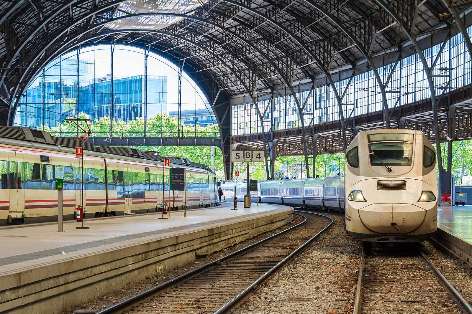 Tren a Inglaterra desde España: Una forma cómoda y pintoresca de viajar - Cómo se puede ir de España a Inglaterra tren a inglaterra desde españa - Cómo se puede ir de España a Inglaterra
