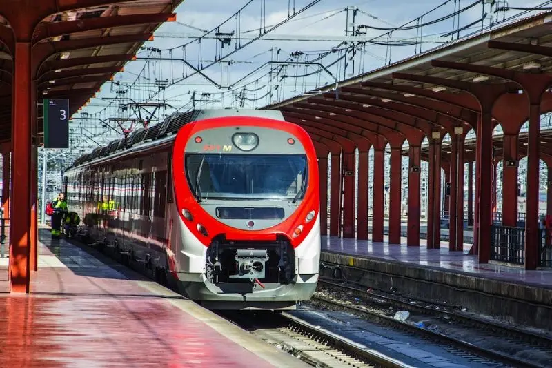 tren madrid sarria - Cómo se puede ir de Madrid a Sarria
