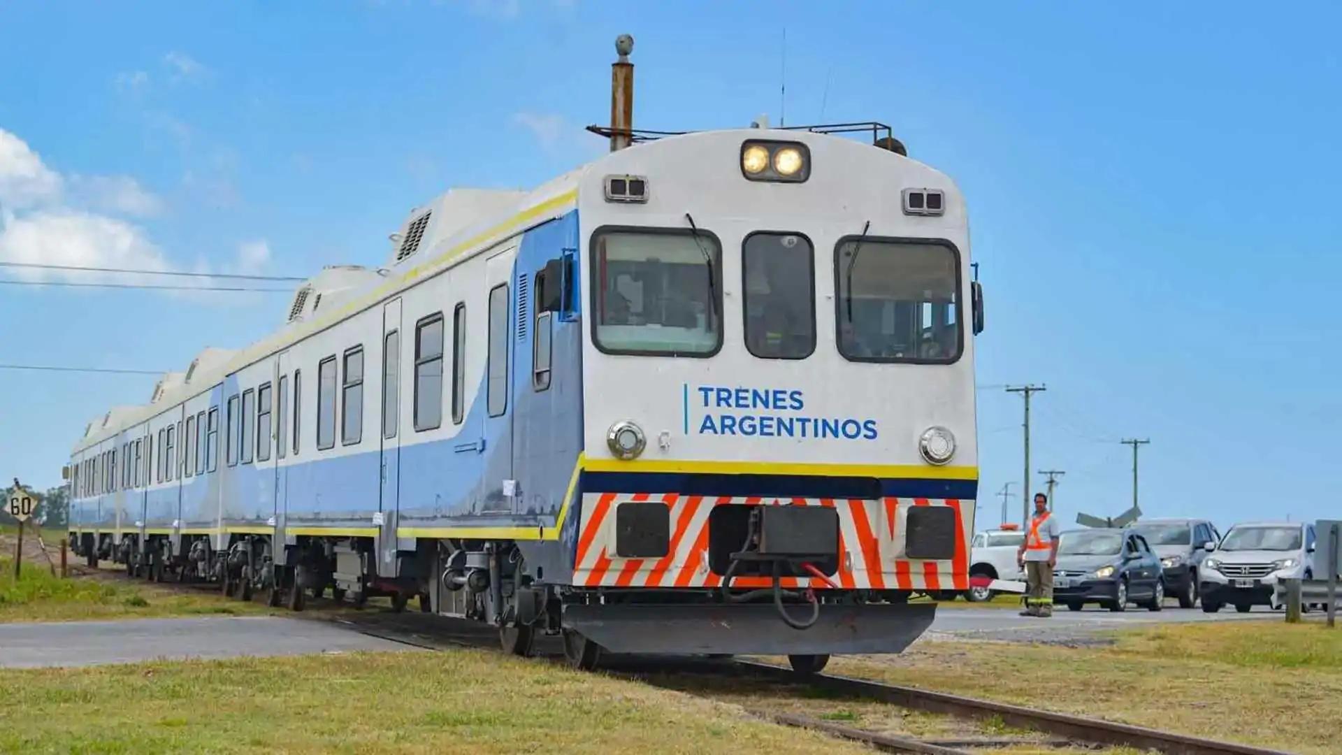 funciona el tren a pinamar - Cuál es el tren que va a Pinamar