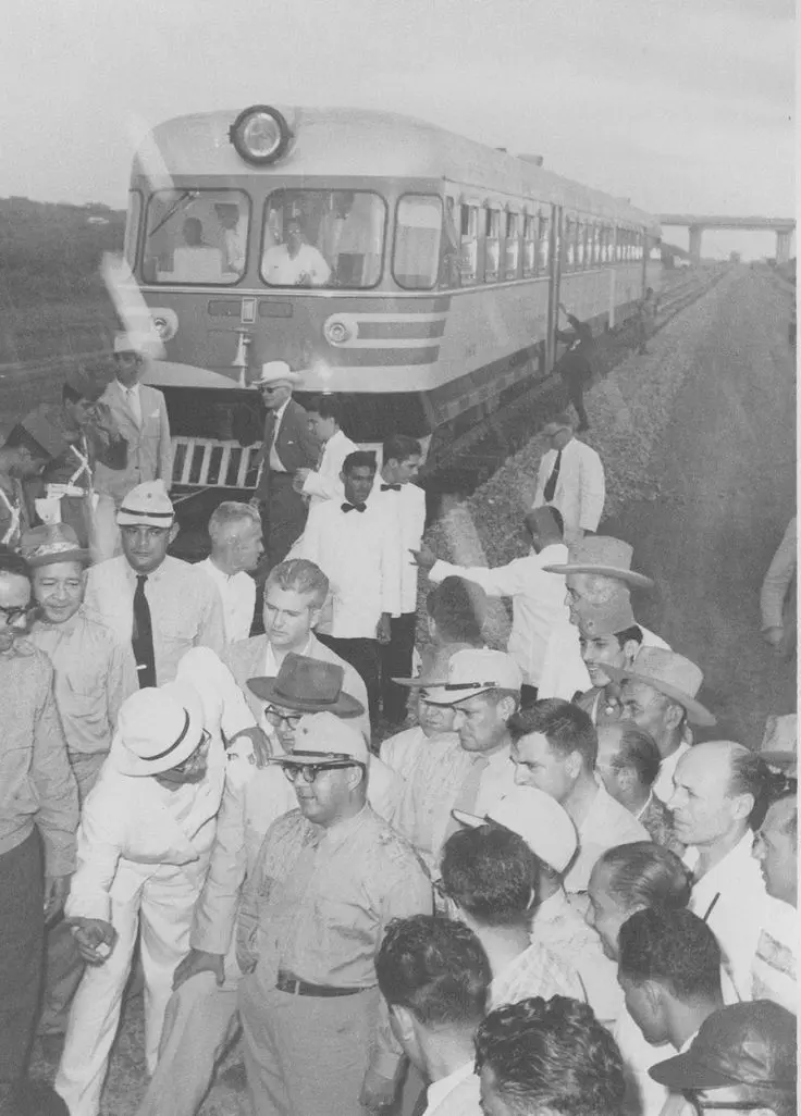 ferrocarril puerto cabello barquisimeto - Cuál fue el primer tren de Venezuela