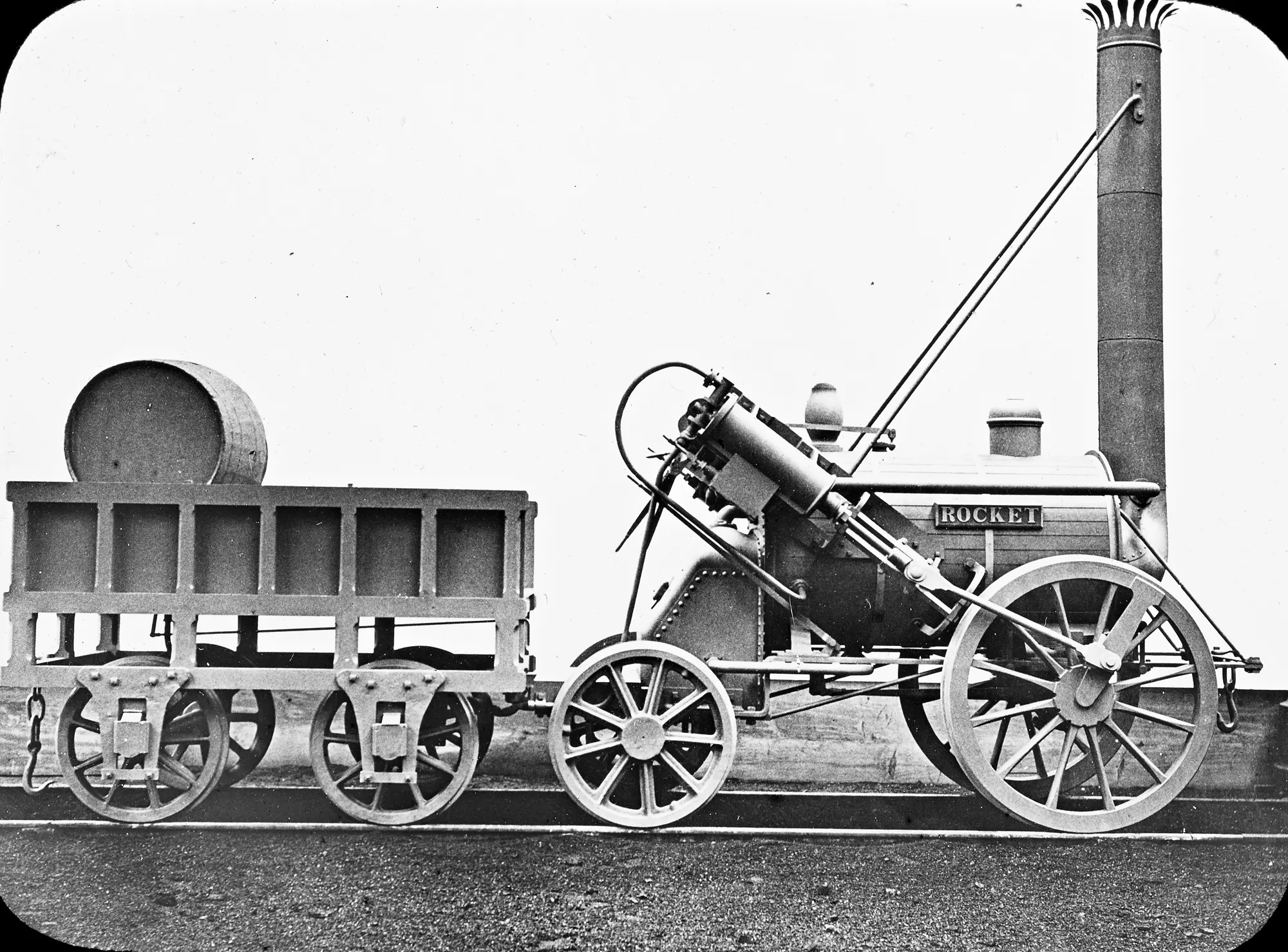 el ferrocarril o la maquina fue la primera aplicacion - Cuál fue la primera máquina de la historia