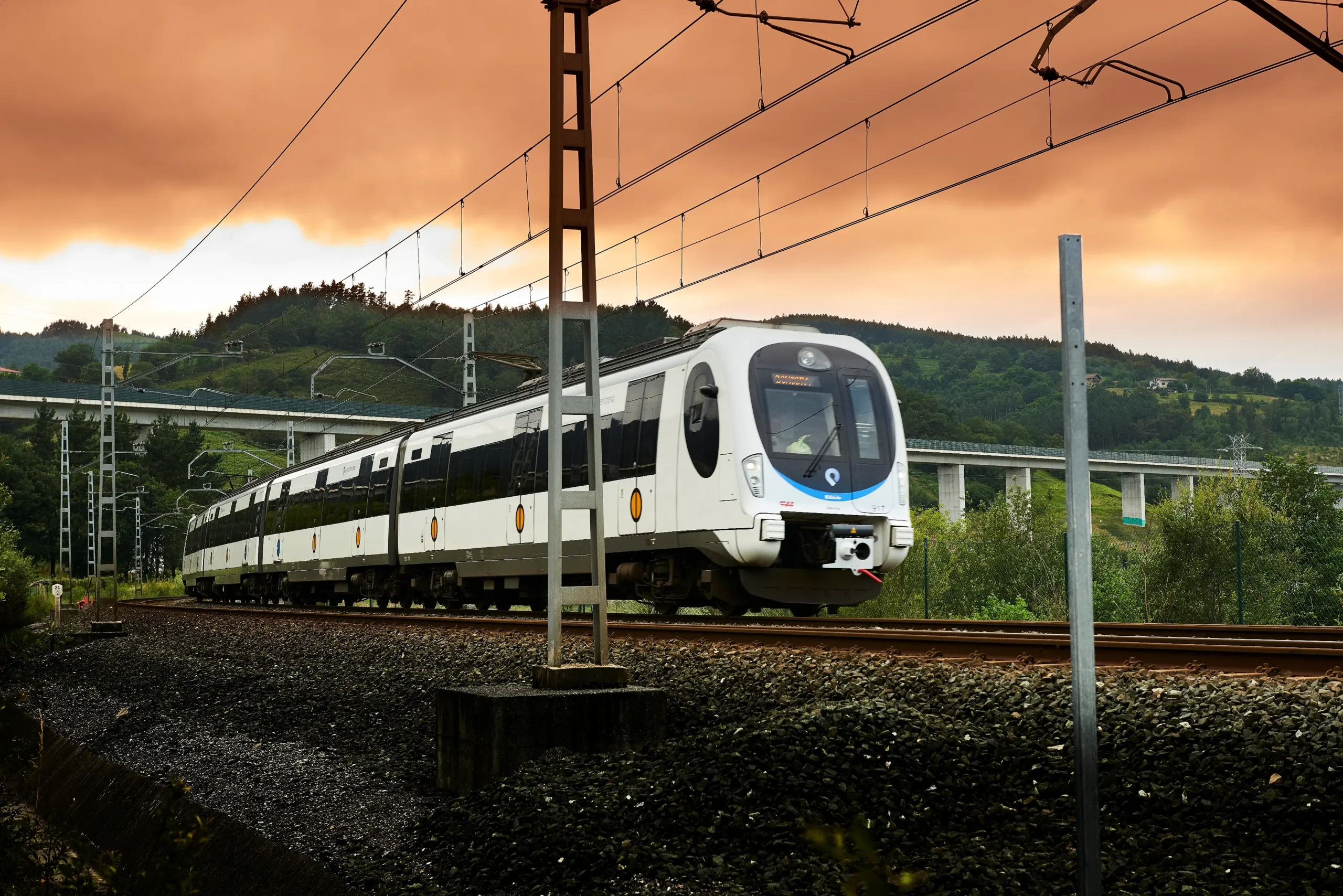 ferrocarriles vascos horarios - Cuándo empieza el horario de invierno en Euskotren