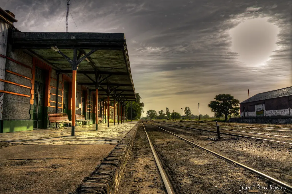 Ferrocarril de San Carlos de Bolívar: Historia y Recorrido - Cuándo es el Día de San Carlos de Bolívar ferrocarril de san carlos de bolivar - Cuándo es el Día de San Carlos de Bolívar