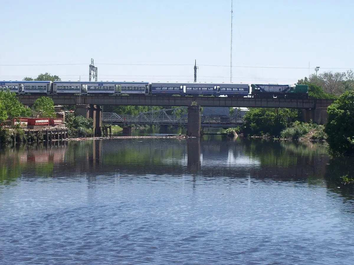 Puente de madera riachuelo ferrocarril: Una obra emblemática de la Ciudad - Cuándo se fundó el puente Nicolás Avellaneda puente de madera riachuelo ferrocarril - Cuándo se fundó el puente Nicolás Avellaneda