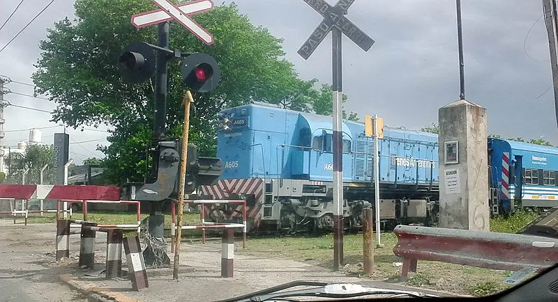 cruz de san antonio ferrocarril - Cuándo se reanuda el tren a San Antonio de Areco