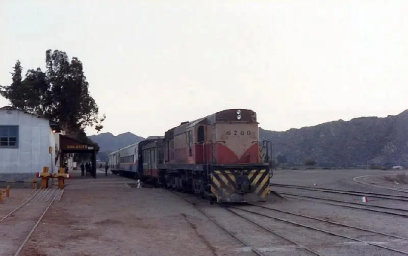 cuando llego el ferrocarril a la provincia de la rioja - Cuándo se usó por primera vez un tren en La Rioja