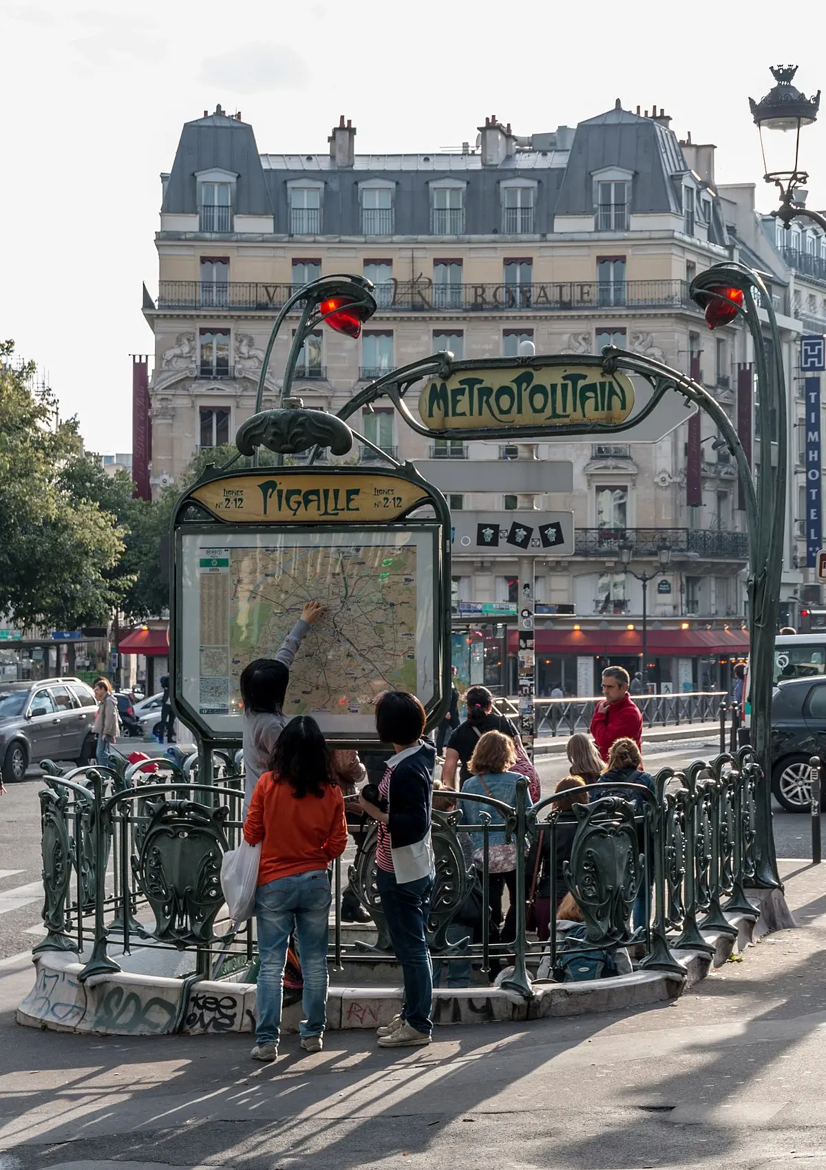 estacion ferrocarril paris - Cuántas estaciones de metro hay en París
