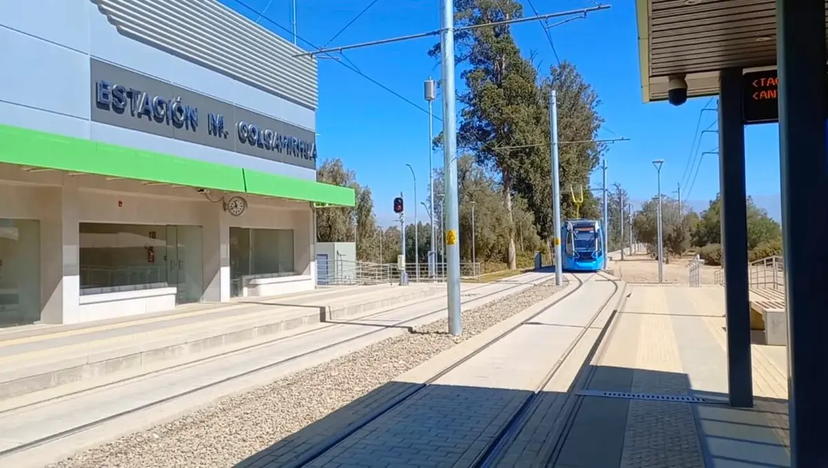 mi tren bolivia - Cuántas paradas tiene el tren metropolitano Cochabamba