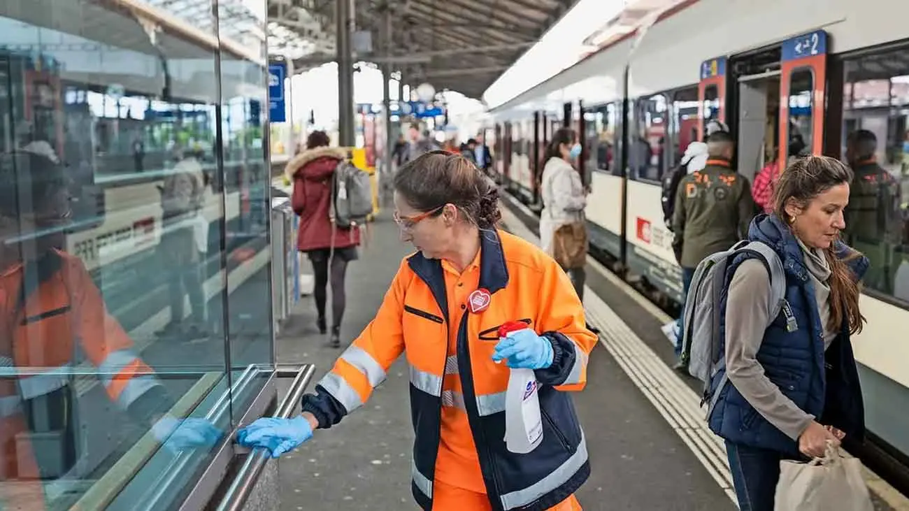 busco empleo de limpieza ferrocarril - Cuánto cobra un limpiador de trenes