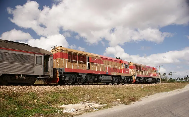 cuba ferrocarril - Cuánto cuesta el tren de La Habana a Santiago de Cuba