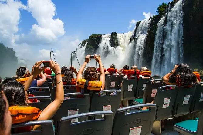 Ferrocarril en Puerto Iguazú: Una experiencia única en la selva - Cuánto cuesta la entrada a las Cataratas del Iguazu Lado Argentino ferrocarril en puerto iguazu - Cuánto cuesta la entrada a las Cataratas del Iguazu Lado Argentino