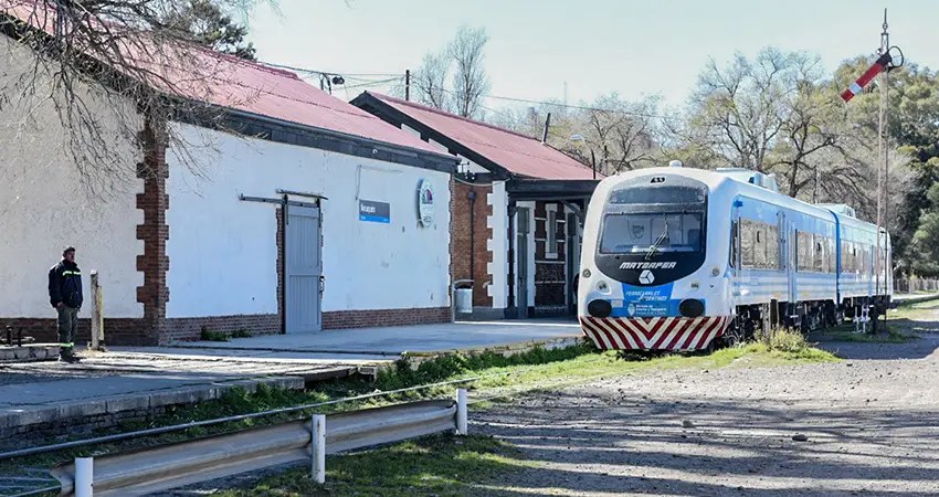 tren de buenos aires a neuquen - Cuánto está el pasaje de Neuquén a Buenos Aires