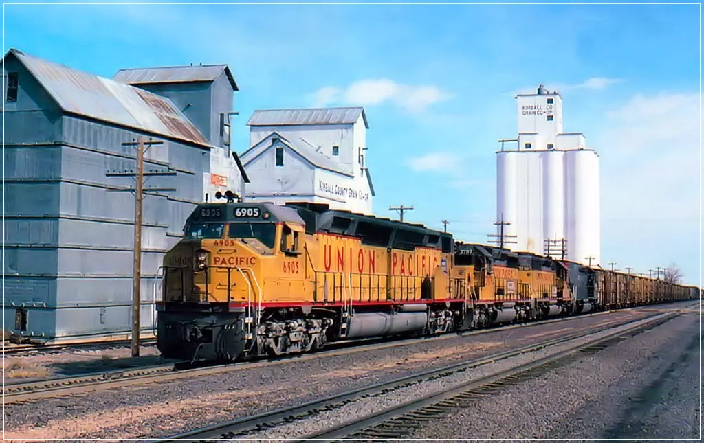 maquina de ferrocarril diesel peso - Cuánto pesa una máquina de ferrocarril