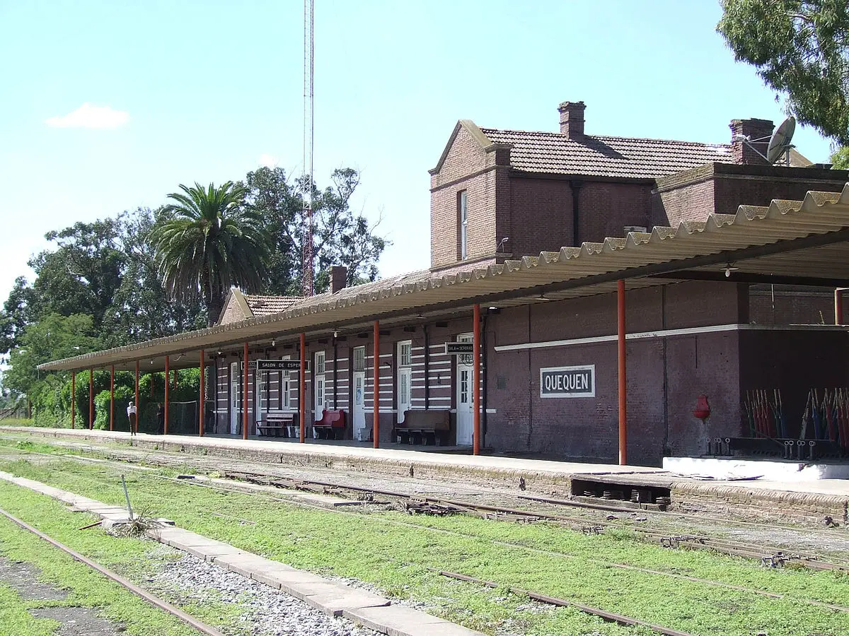 ferrocarril de buenos aires a necochea - Cuánto sale el tren a Necochea