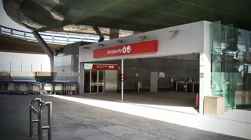distancia aeropuerto de malaga a estacion de tren - Cuánto tarda el Cercanías de Málaga al aeropuerto