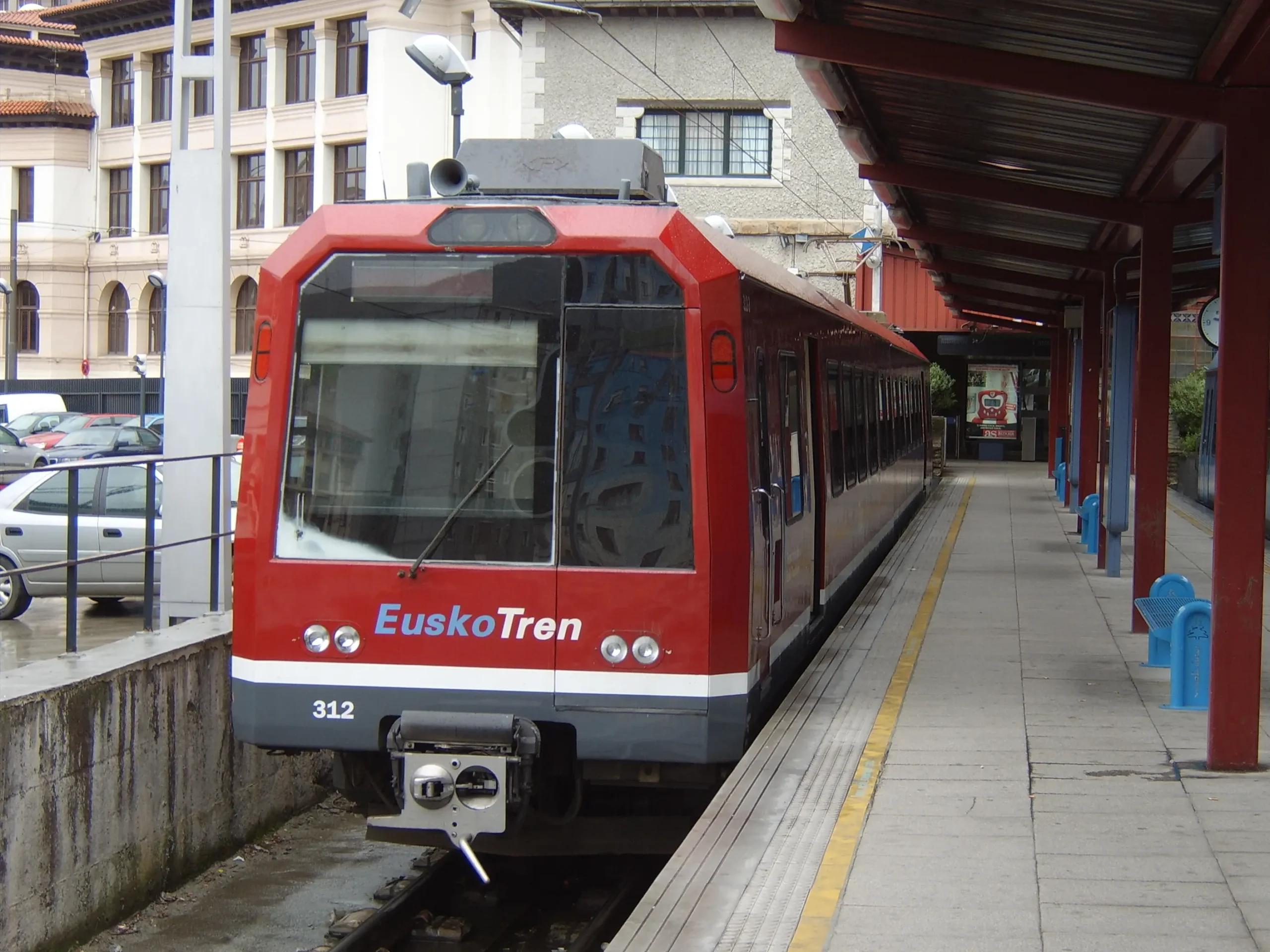 eusko tren san sebastian - Cuánto tarda el topo de Donostia a Bilbao