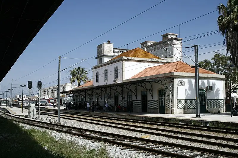 tren a faro - Cuánto tarda el tren de Faro a Lisboa
