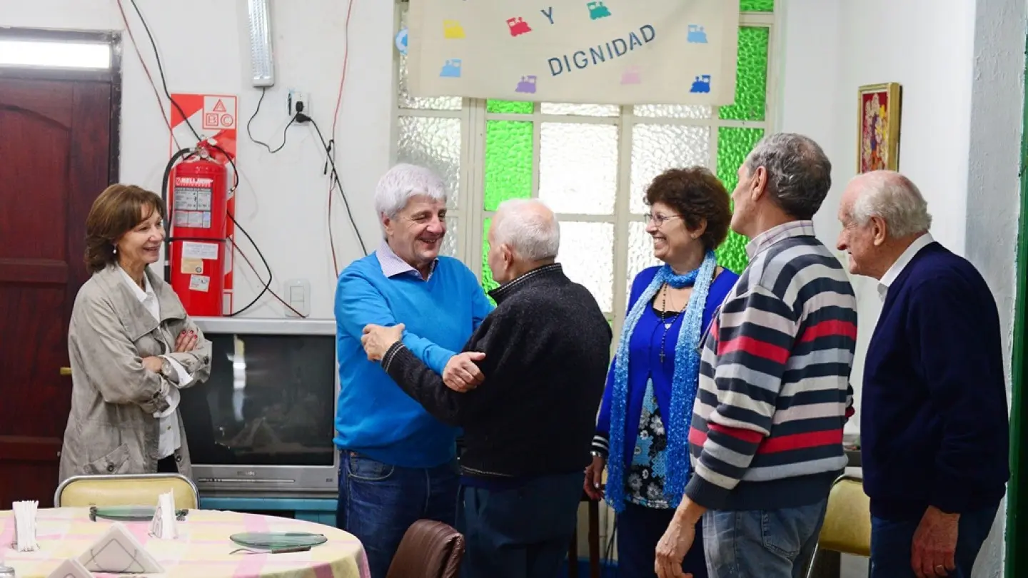 centro de jubilados y pensionados barrio ferroviario en san juan - Cuántos centros de jubilados hay en Argentina