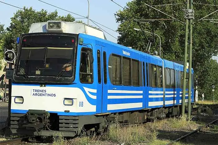 pasaporte tren de la costa san isidro horarios - Dónde está el camión del DNI Florencio Varela