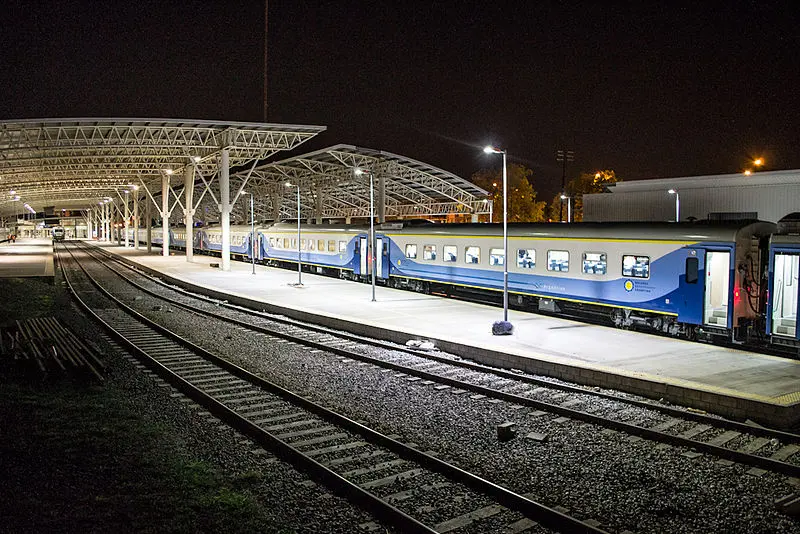 direccion de ferrocarril mar del plata de queso - Dónde se compran los pasajes en tren a Mar del Plata