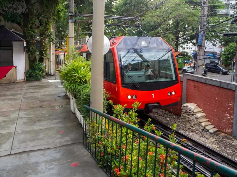 donde tomar el tren al corcovado - Dónde se toma el tren de Corcovado