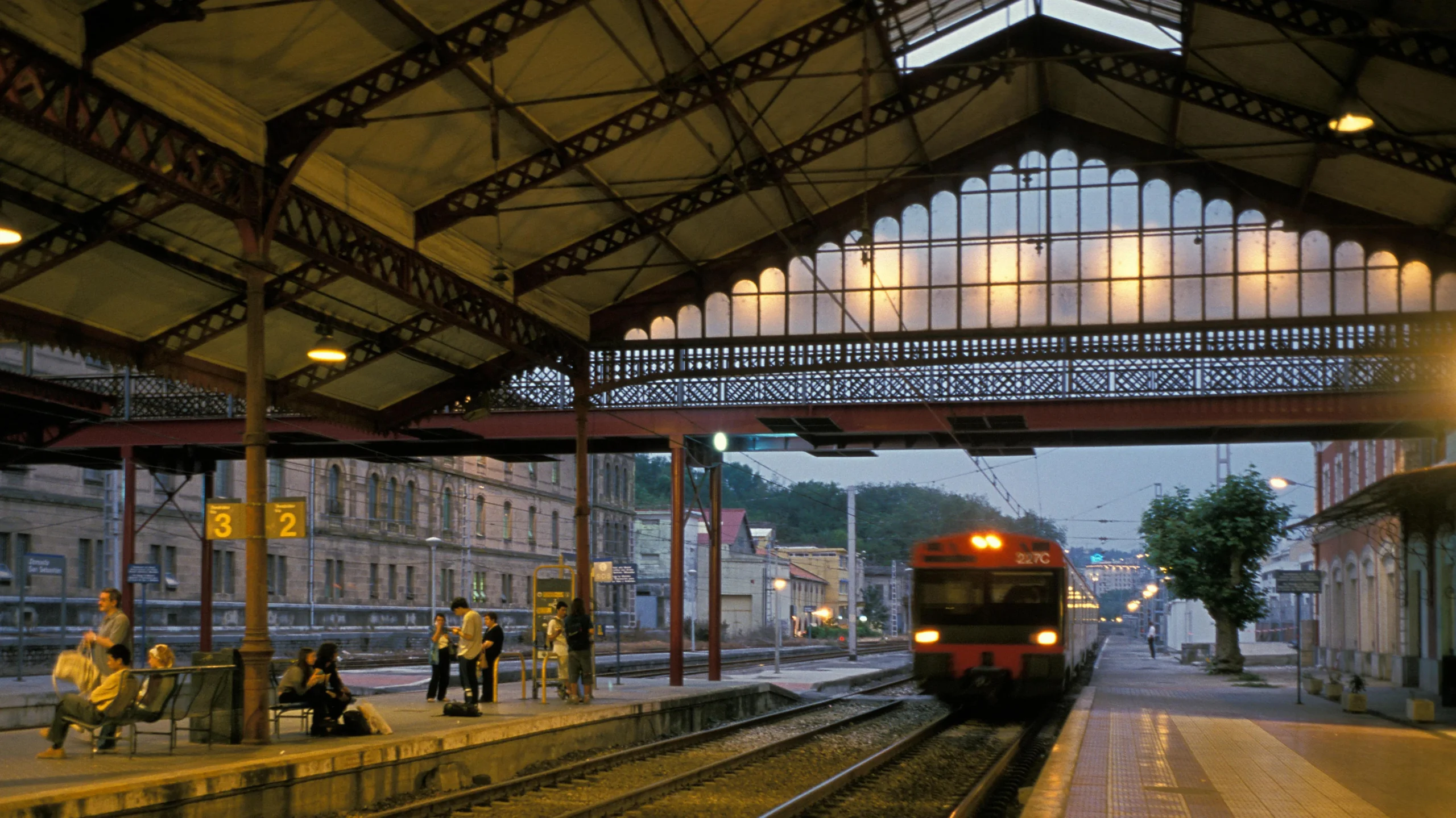 Estación de tren en San Sebastián, España - Dónde te deja el tren en San Sebastián estacion de tren en san sebastian españa - Dónde te deja el tren en San Sebastián