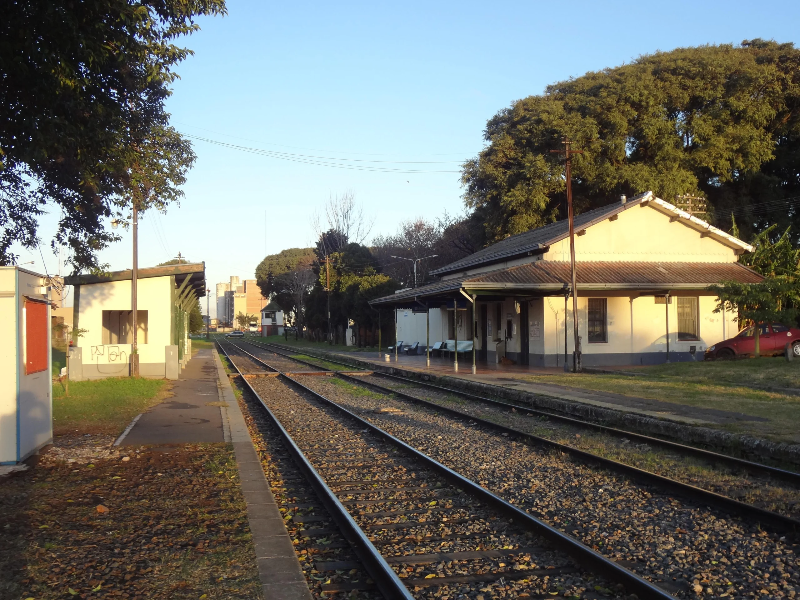 Cómo llegar a San Justo en tren - Qué colectivo me deja en el shopping de San Justo como llegar a san justo en tren - Qué colectivo me deja en el shopping de San Justo