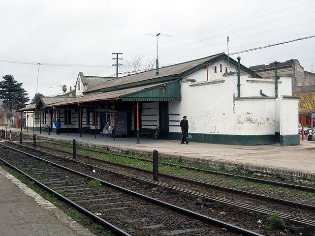 estacion de tren coronel brandsen - Qué colectivo me lleva a Brandsen