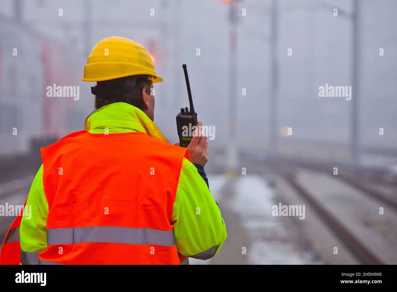 vestimenta de los trabajadores del ferrocarril en la actualidad - Qué dice la Ley Federal del Trabajo acerca de los uniformes