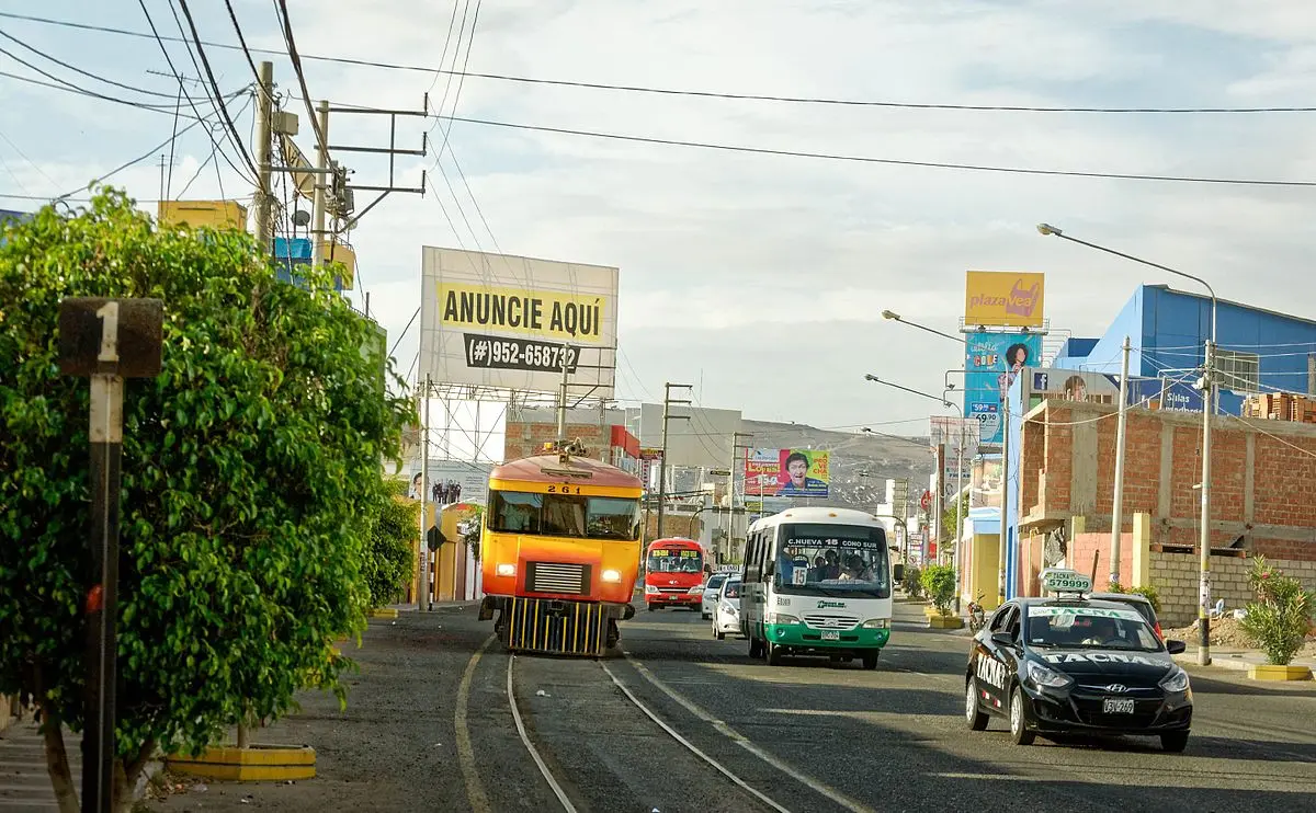 estación de ferrocarril arica la paz - Qué ferrocarril comunica las ciudades de Tacna y Arica