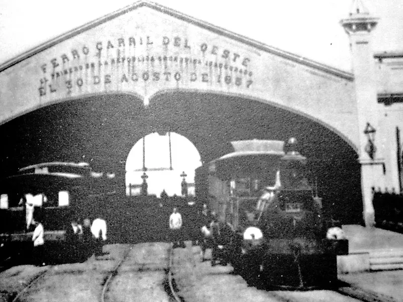 ferrocarril parque chacabuco - Qué línea de subte va a Parque Chacabuco