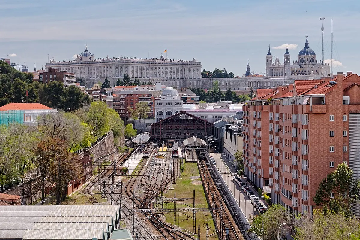 tren chamartin aeropuerto - Qué línea de tren va al Aeropuerto de Madrid