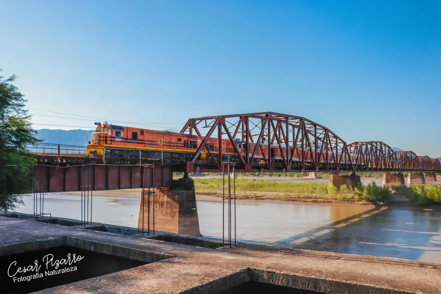 puente ferroviario chaco - Qué pasó en el puente hoy