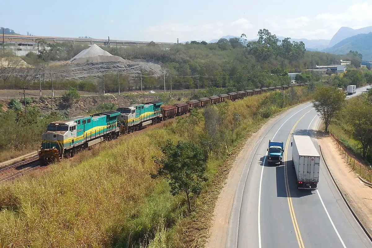 ferrocarril vitória a minas - Que se descubrió en Minas Gerais