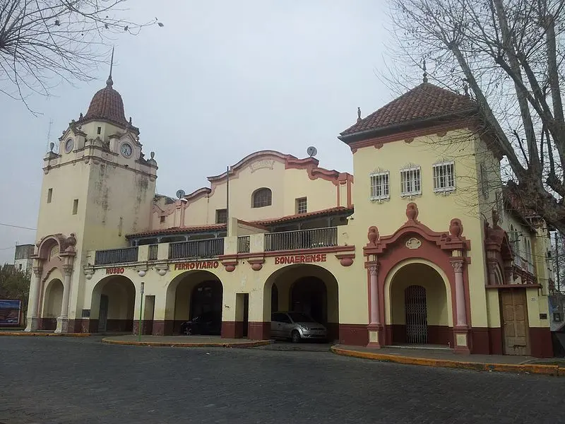 Estación de Ferrocarril Avellaneda: Una joya histórica de Argentina - Qué tren pasa por la estación Sarandi estacion de ferrocarril avellaneda - Qué tren pasa por la estación Sarandi