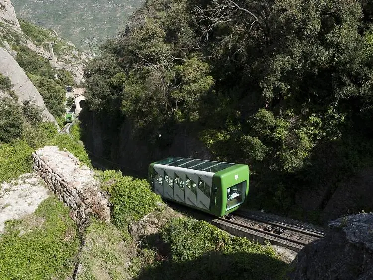 lugares para visitar cerca de barcelona en tren - Qué ver a tres horas de Barcelona