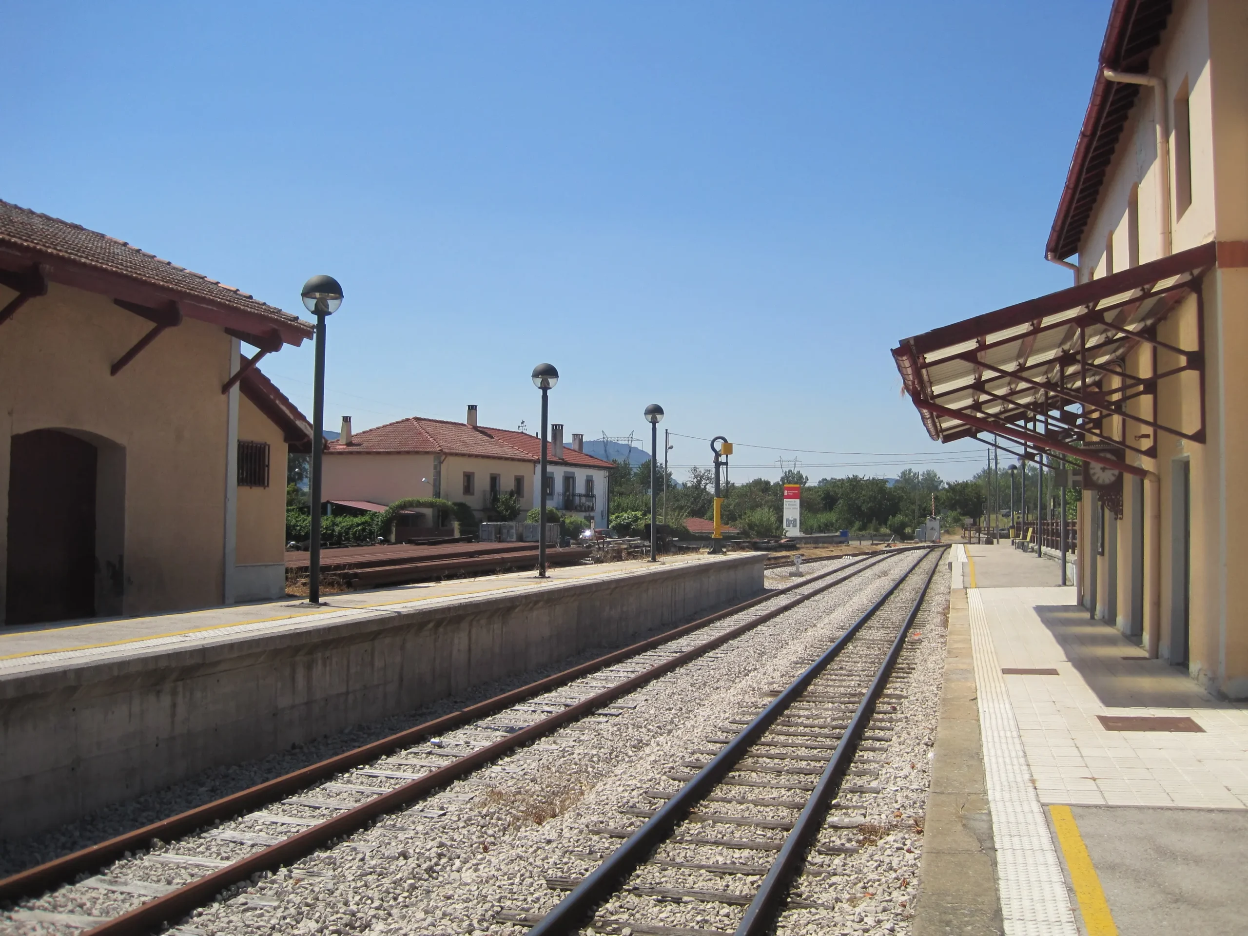 estacion del ferrocarril de monteros - Quién fue Plaza Montero